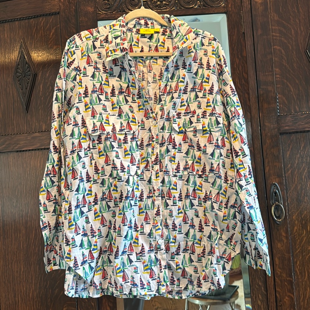 EUC Roller Rabbit 100% Linen Regatta Sailboat Shirt